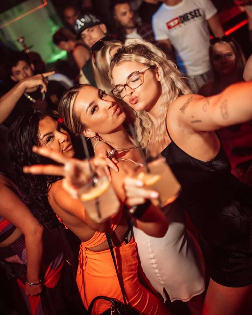 Magic Lounge Club