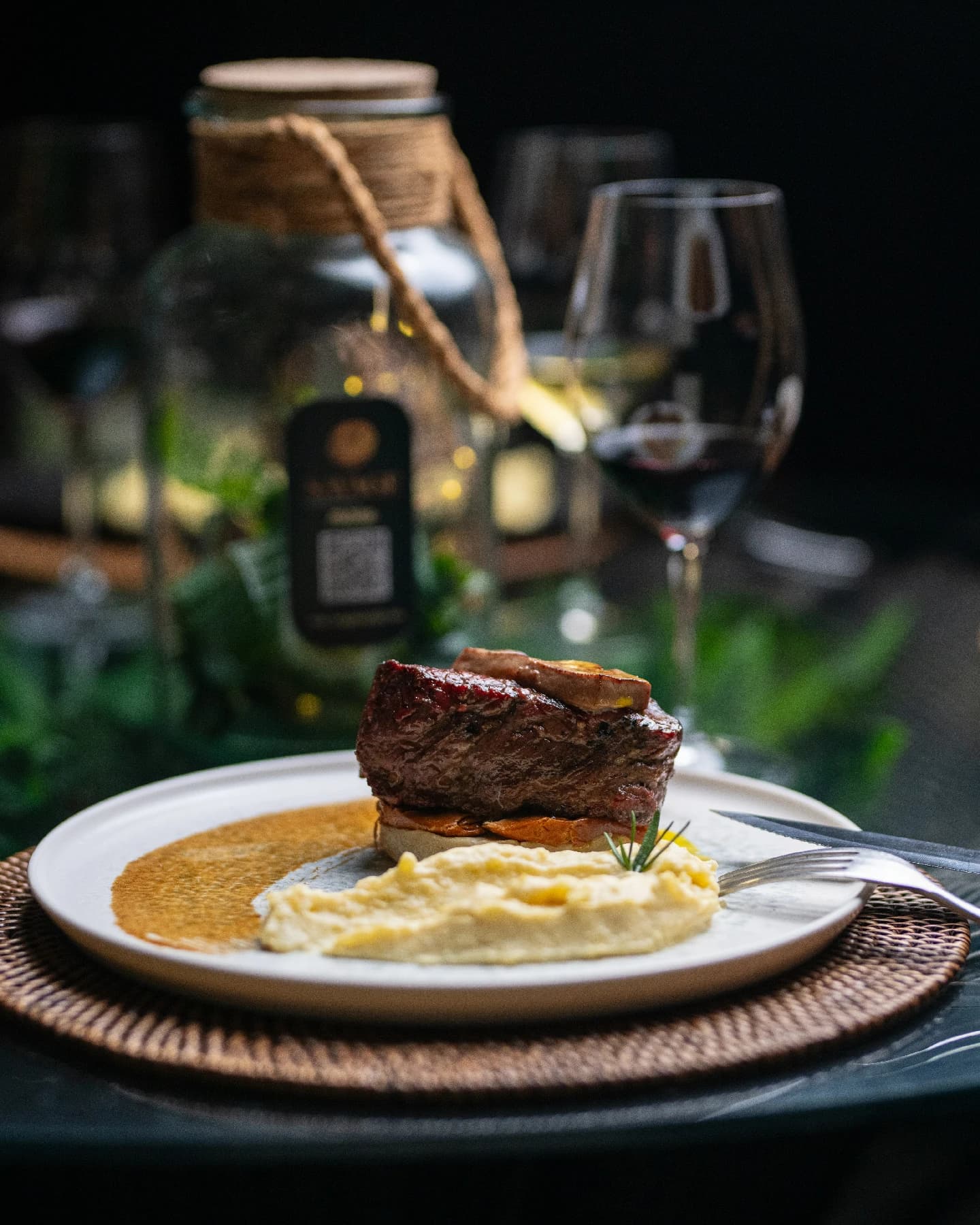 Savage Restaurant & Bar