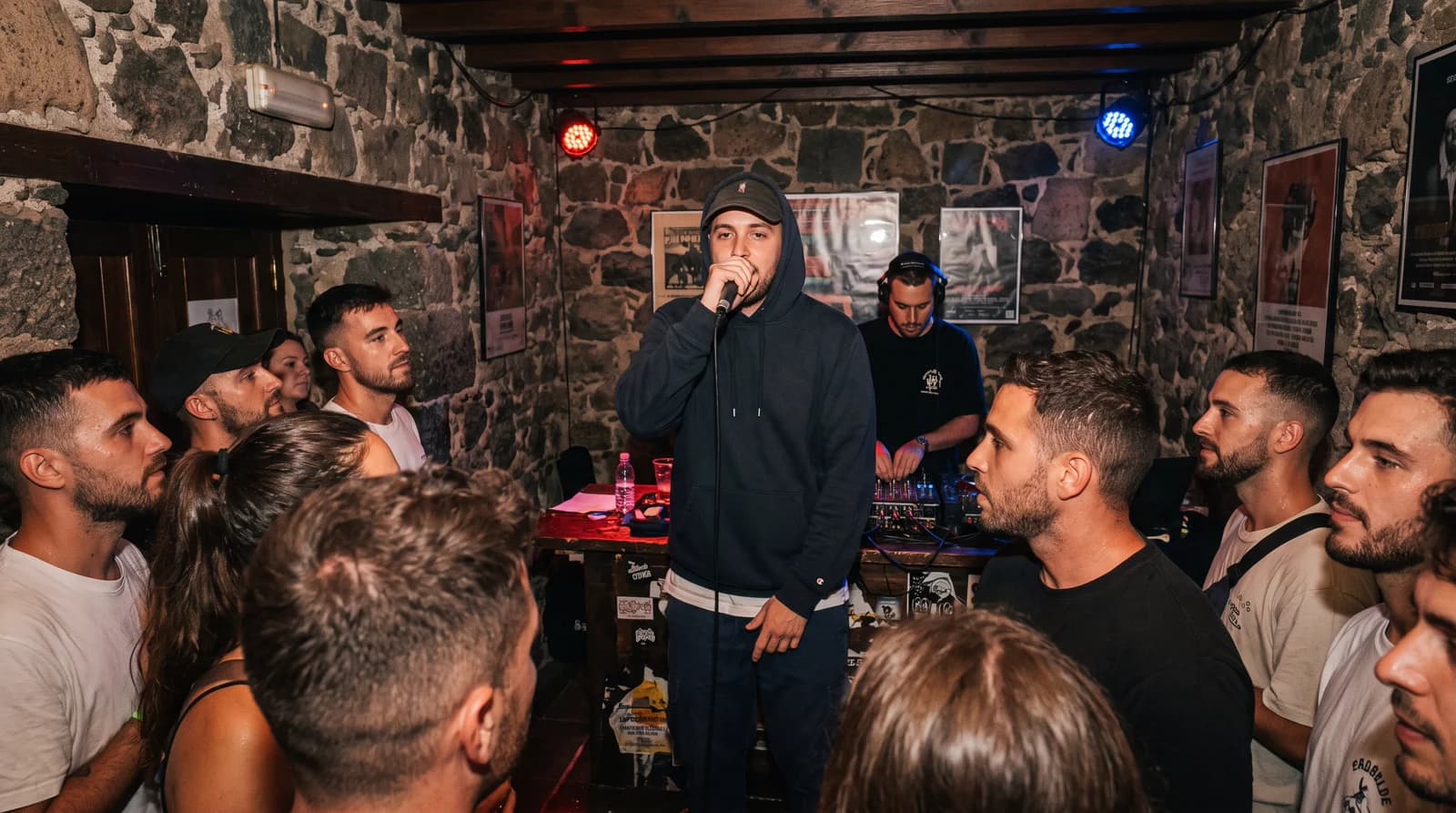 Hip-hop / R&B club night atmosphere