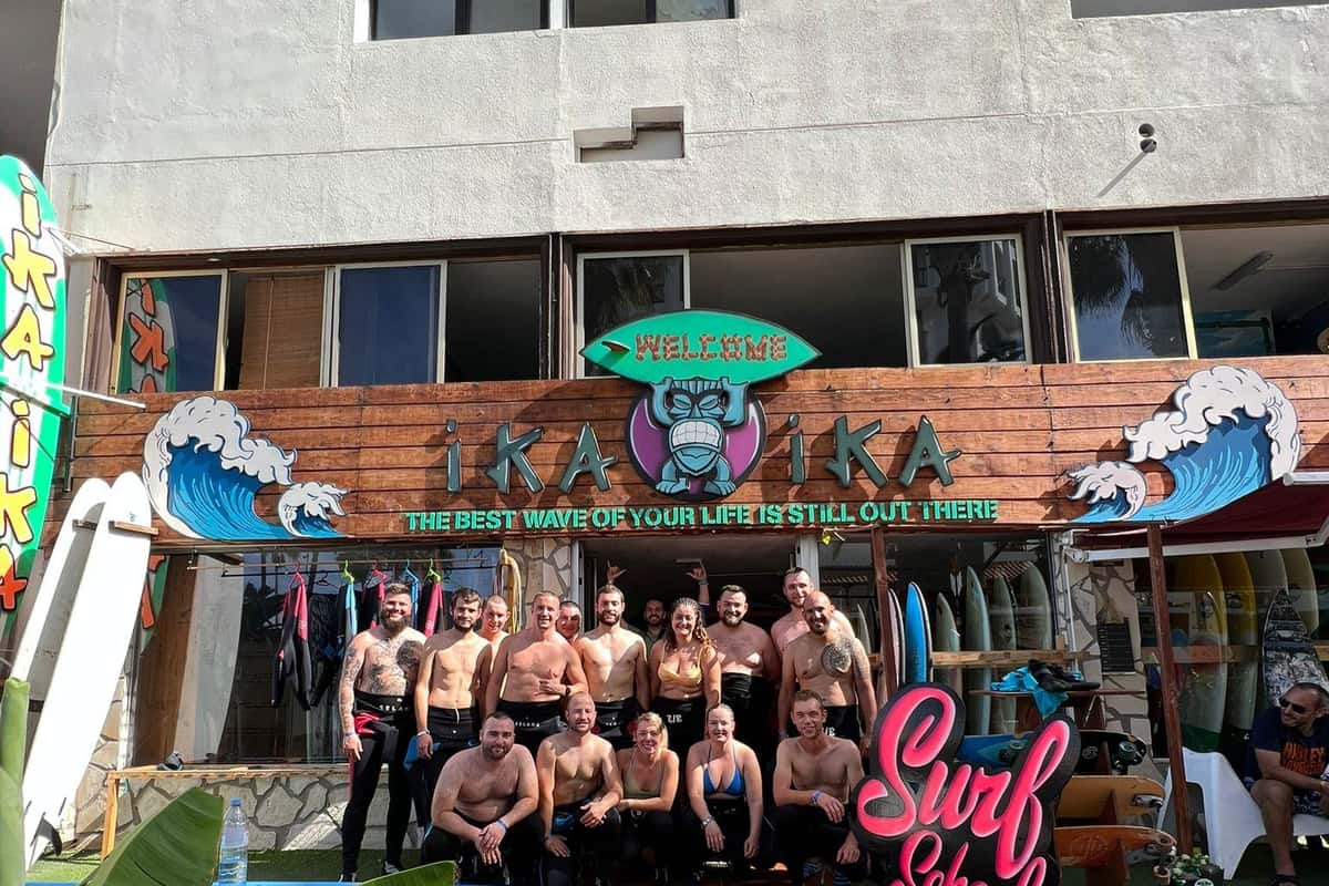 Playa de las Americas: lezione di surf con tutto incluso